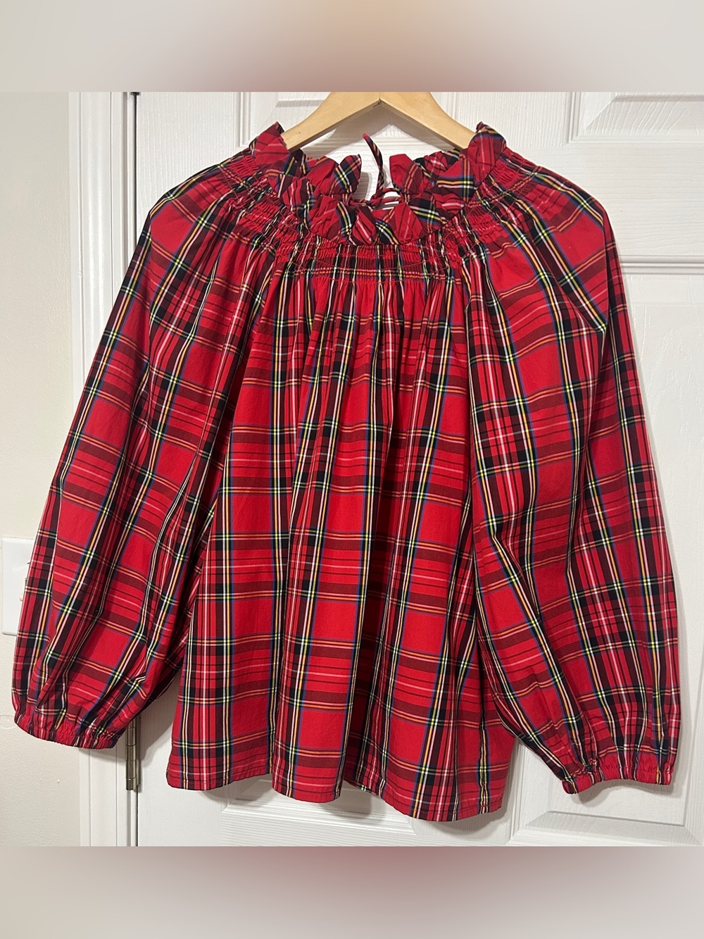 J.Crew Women’s Red Christmas Plaid Blouse Top Smocked Neck Balloon Sleeves Sz L